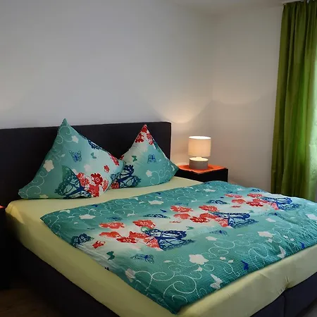 Goldstadt Business 2 Apartamento *